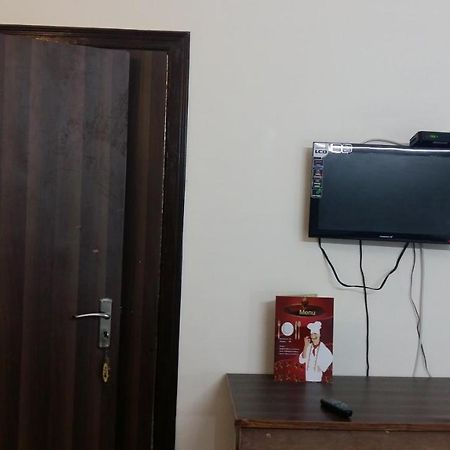 Hotel Le Talbot Shimla Bagian luar foto