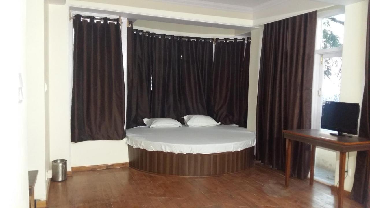 Hotel Le Talbot Shimla Bagian luar foto