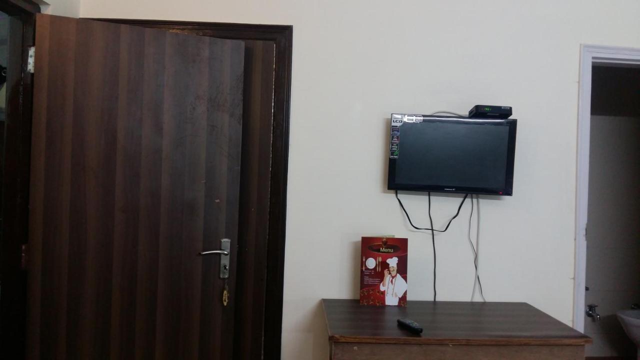 Hotel Le Talbot Shimla Bagian luar foto